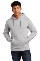 The North Face ® Pullover Hoodie NF0A47FF